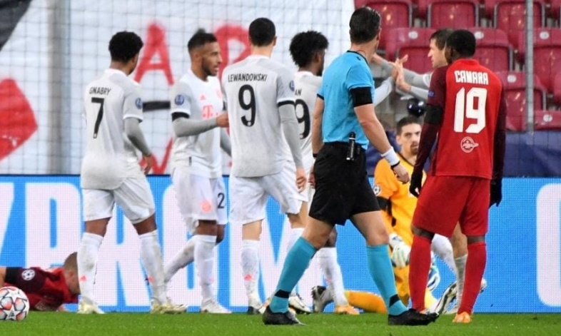 Σάλτσμπουργκ-Μπάγερν: Η χαρά κράτησε μέχρι το 44’… (Video)