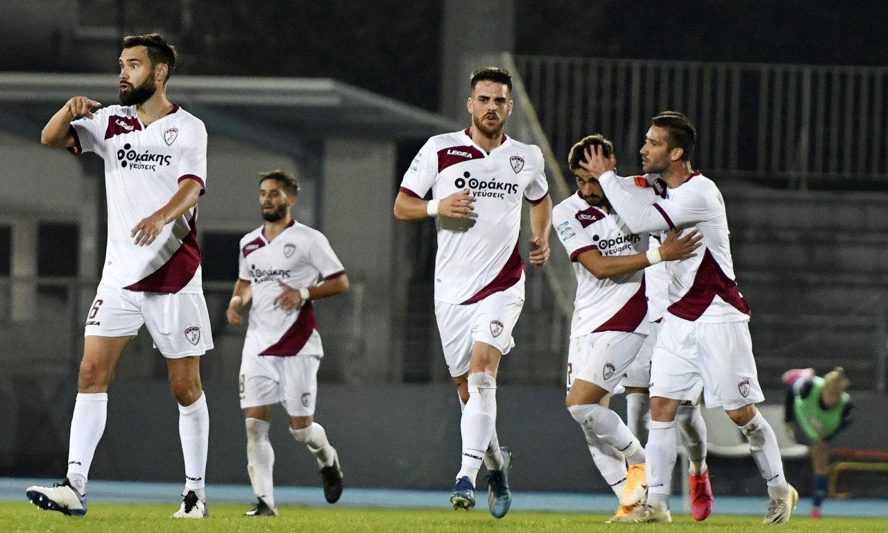ΠΑΣ Γιάννινα-ΑΕΛ 1-2: Έτσι ήρθε το «διπλό» για τους «βυσσινί» (photos+video)