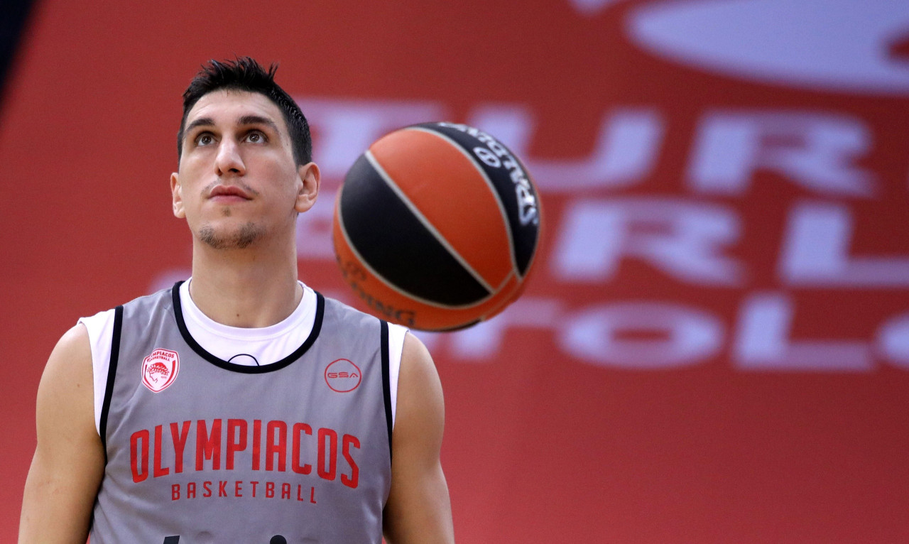 Ζενίτ - Ολυμπιακός: Στην δωδεκάδα ο Λαρεντζάκης