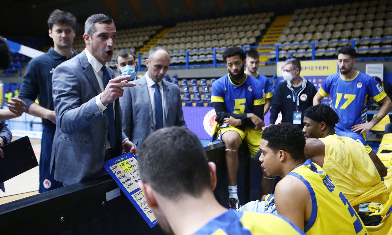 Παπανικολόπουλος: «Σκληρή ήττα, κάναμε λάθη»