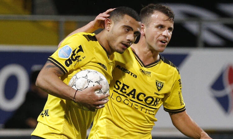 Ασταμάτητος ο Γιακουμάκης! Βρήκε και πάλι δίχτυα για τη Φένλο (photos+video)