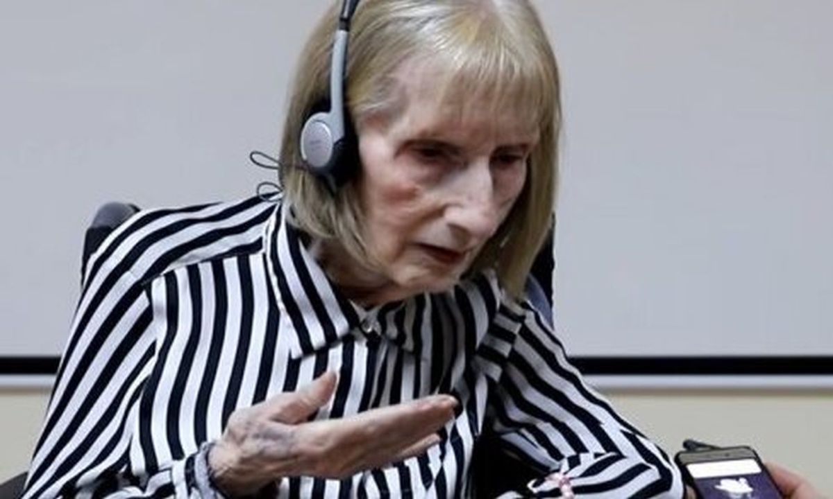 Ραγίζει καρδίες μπαλαρίνα με Αλτσχάιμερ! Ακούει τη Λίμνη των Κύκνων και θυμάται τις κινήσεις (vid)