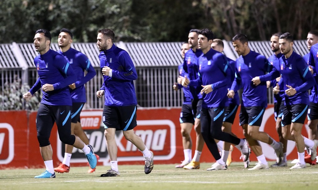 Ελλάδα: Τεστάρει ετοιμότητα και πρόσωπα με Κύπρο