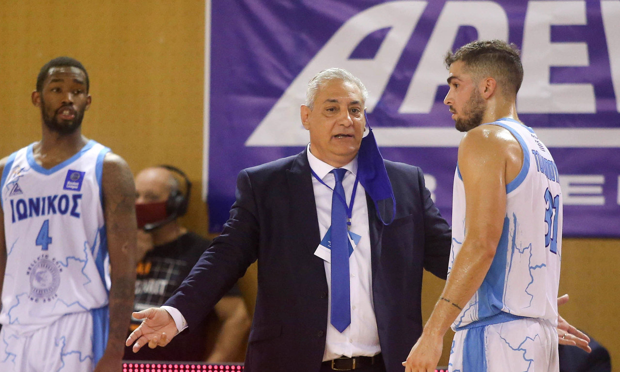 Ιωνικός: Τέλος ο Κουφός