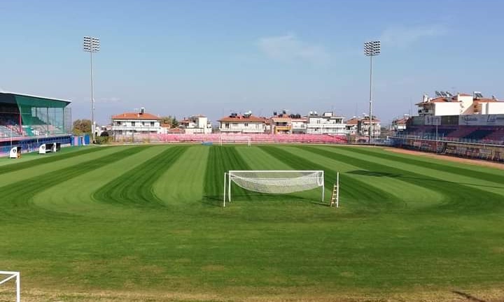 Βέροια: «Χαλί» ο αγωνιστικός χώρος στο δημοτικό στάδιο (photos)