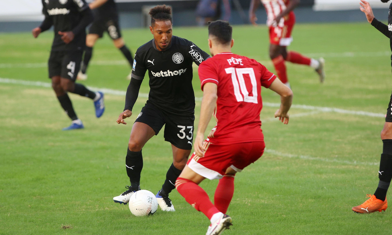 Ντε Γκουζμάν: «Μύθος ο Γκέραρντ, είμαι χαρούμενος στον ΟΦΗ»