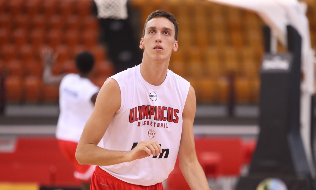 Ποκουσέφσκι: «Θέλω να πω ένα μεγάλο ευχαριστώ στον Ολυμπιακό»