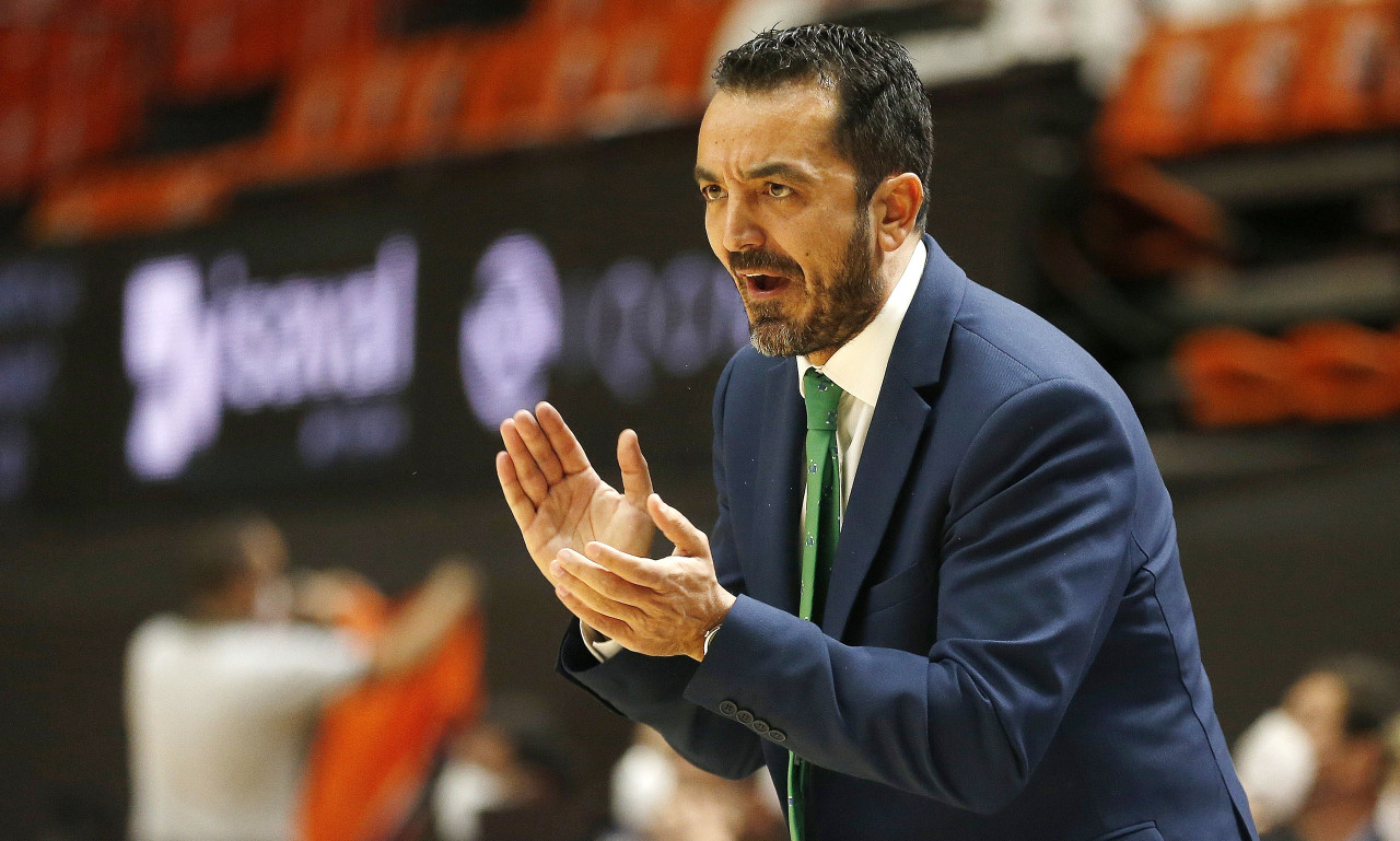 Βόβορας: «Πρέπει να παίζουμε 40 λεπτά, όχι 39» (video)