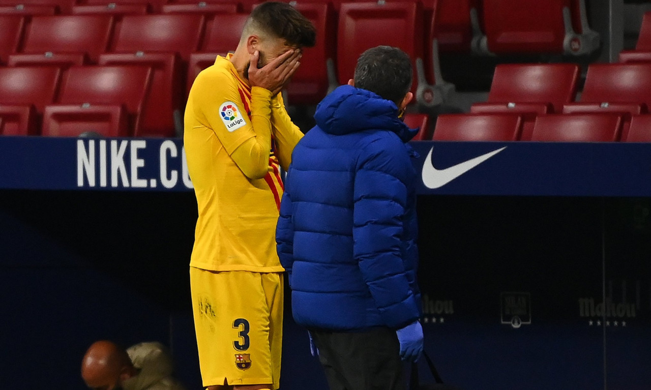 Πλήγμα με Πικέ στην Μπαρτσελόνα: Εκτός για 3-5 μήνες (video+photos)