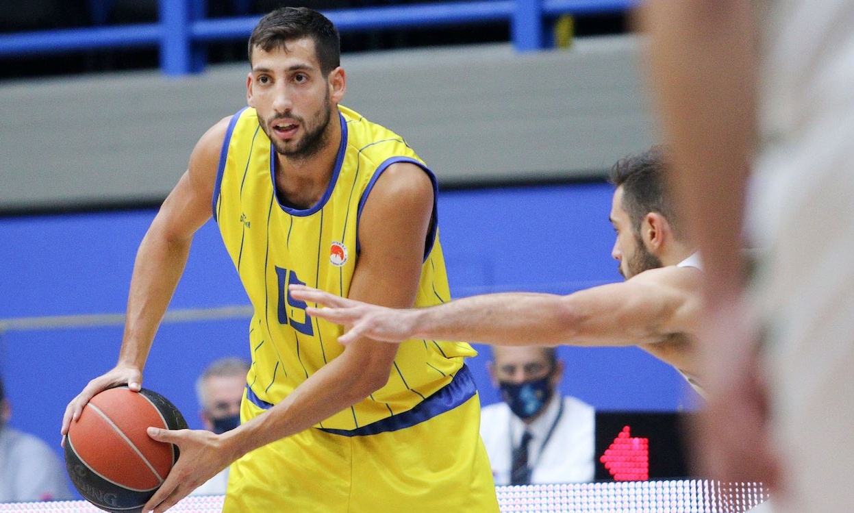 Περιστέρι: Μέσα και ο Σαλούστρος