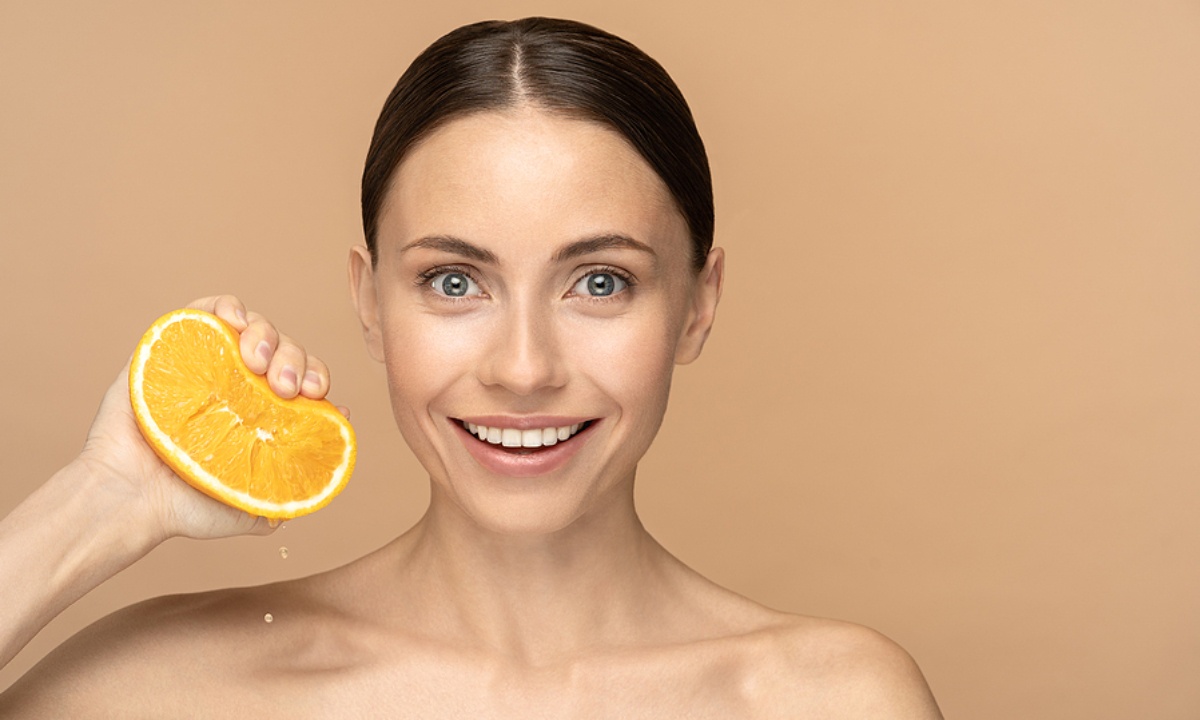 Ο χυμός που αποτοξινώνει την επιδερμίδα - Πώς θα τον φτιάξετε (βίντεο)