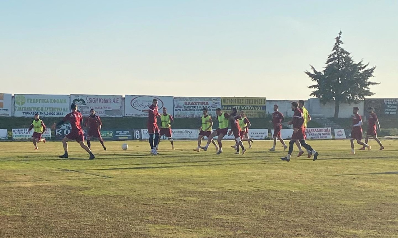 ΑΕΛ: Αποστολή με Πινακά και Μούζεκ