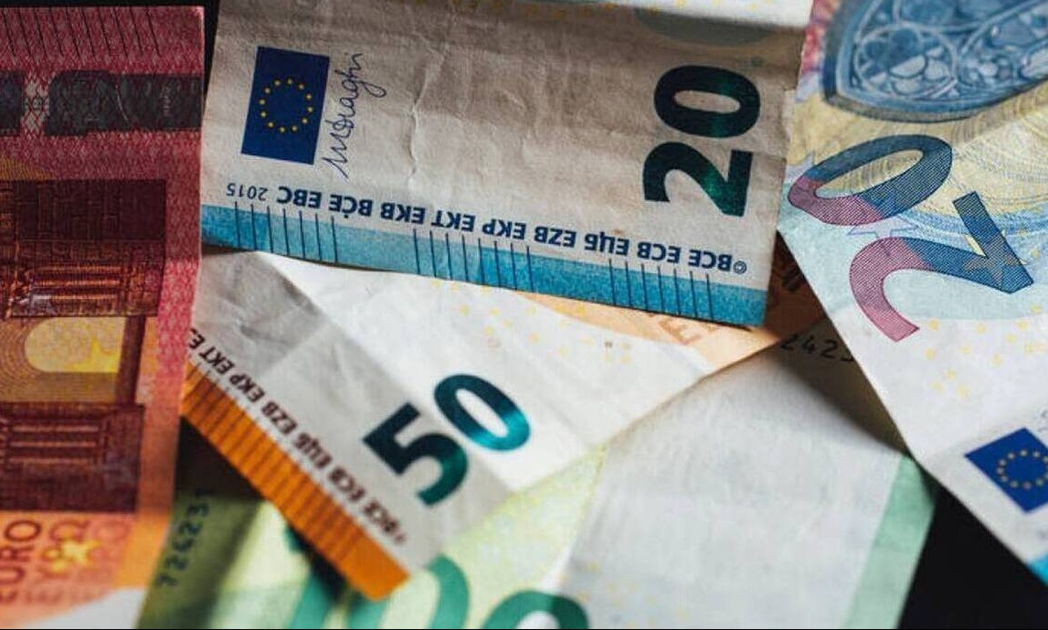 Ειδικό εποχικό βοήθημα ΟΑΕΔ: Πότε εκπνέει η προθεσμία υποβολής αίτησης