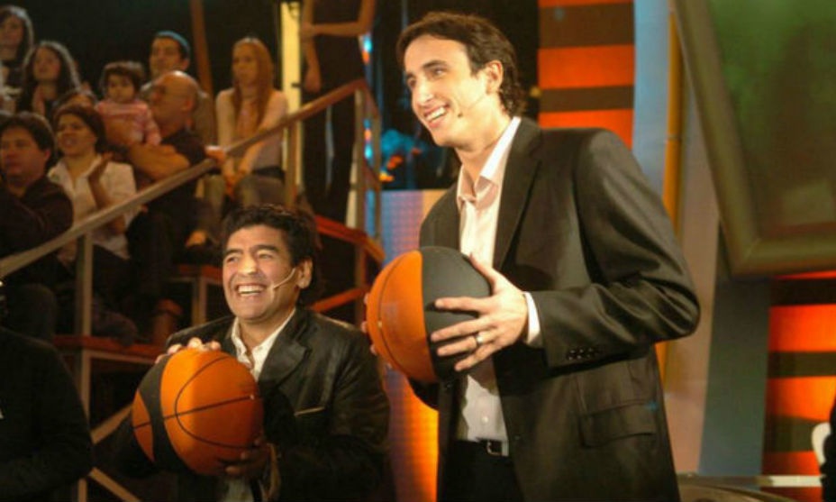 Ντιέγκο Μαραντόνα: Συγκινητικός φόρος τιμής από την Εθνική μπάσκετ (photos)