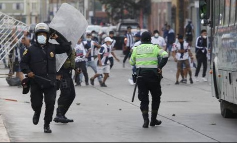 Υποβιβασμός μετά από 82 χρόνια και επεισόδια- Ξέσπασαν οι οπαδοί (photos+video)