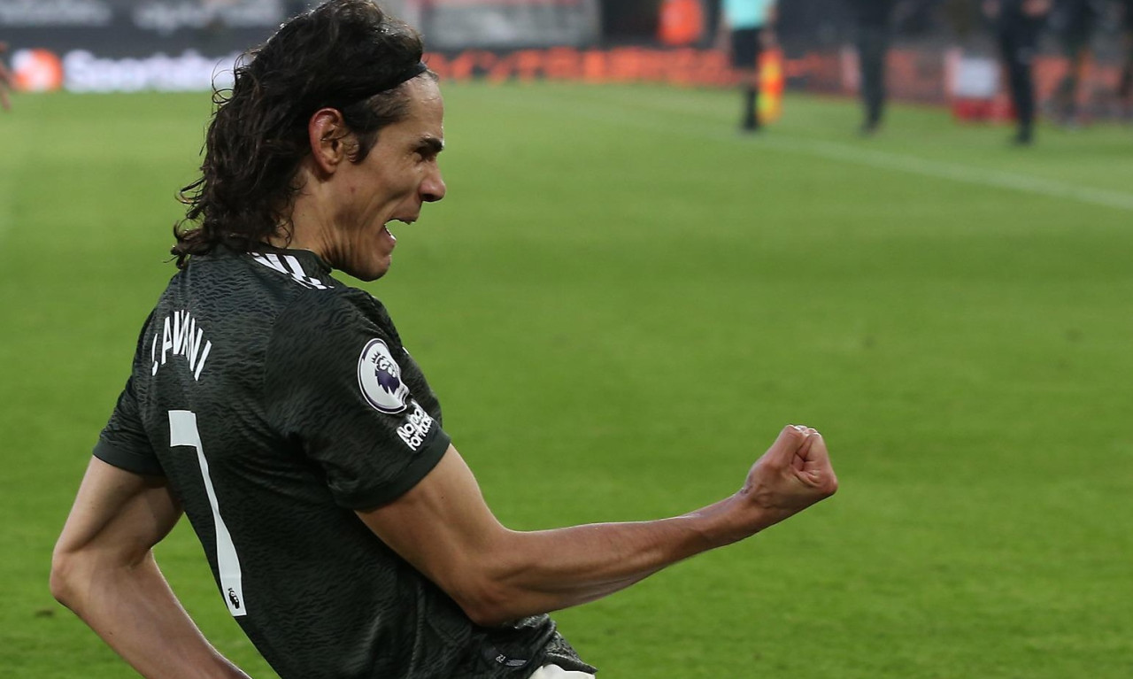 Μάντσεστερ Γιουνάιτεντ: Κινδυνεύει με καμπάνα ο Καβάνι (video+photos)