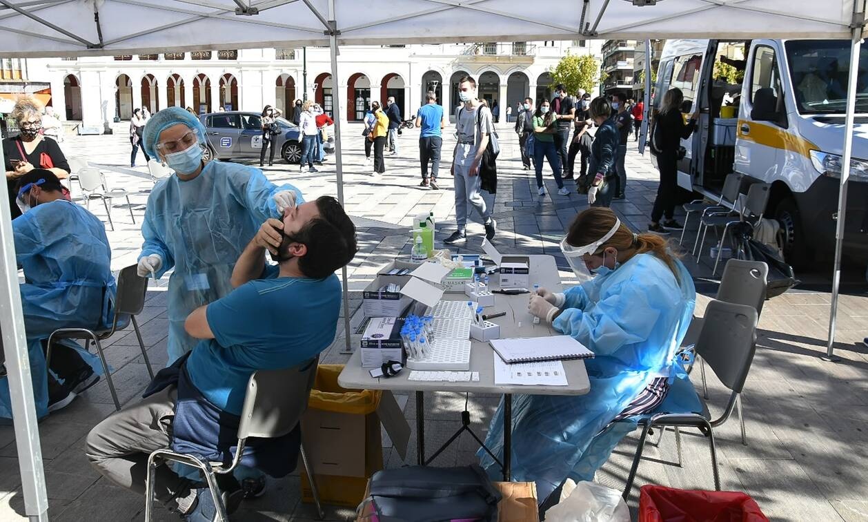 Κρούσματα σήμερα: 2.199 νέα ανακοίνωσε ο ΕΟΔΥ, 111 θάνατοι σε 24 ώρες - Στους 596 οι διασωληνωμένοι