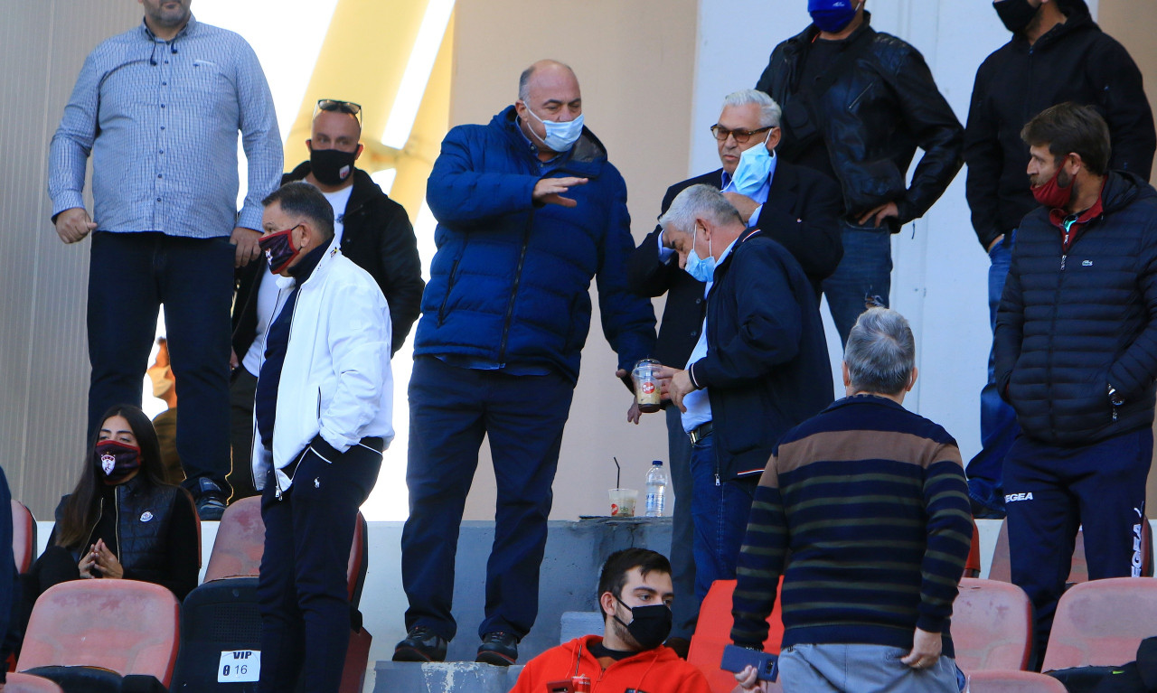 ΑΕΛ: Στην αντεπίθεση και βολές σε Μπέο