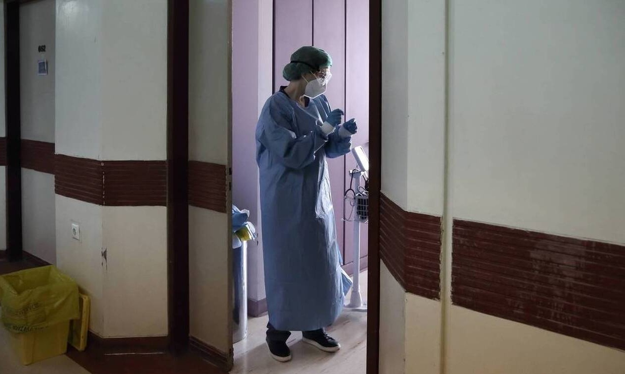 Κρούσματα σήμερα: Σημάδια βελτίωσης σε Αθήνα – Θεσσαλονίκη - Επιτέλους μείωση αριθμών σε όλη τη χώρα