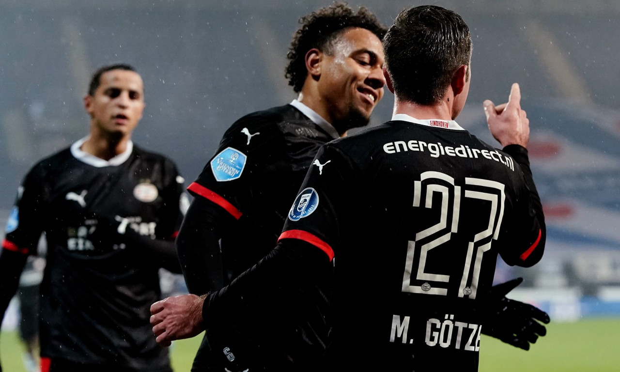 Eredivisie: Στο 94’ γλίτωσε την ήττα η Αϊντχόφεν! (photos)