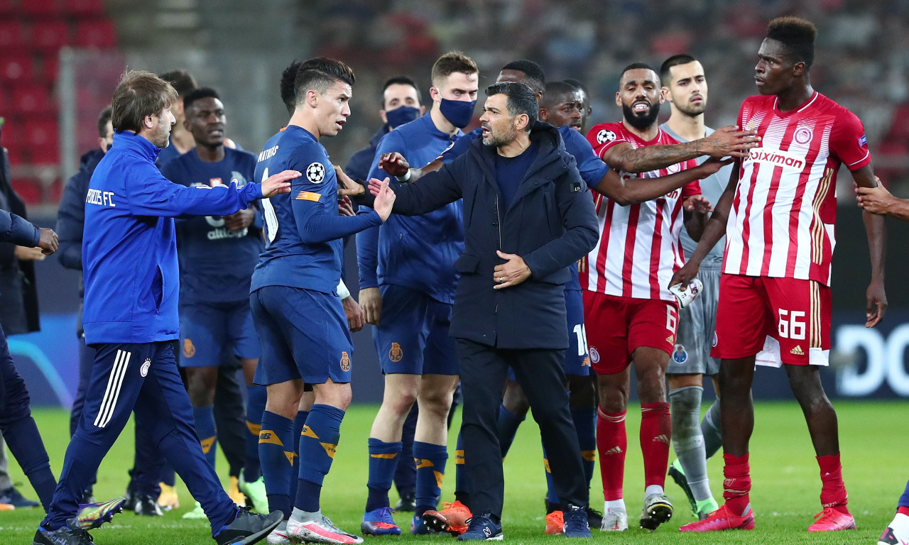 Ολυμπιακός-Πόρτο: Έτσι ήρθε η ήττα από τους «Δράκους» (video)