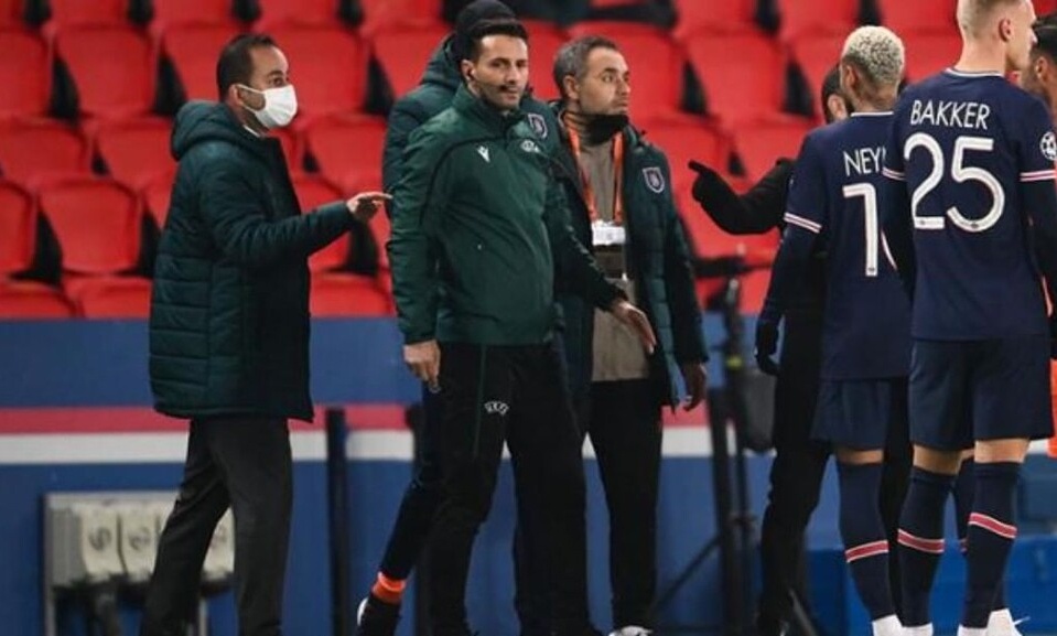 Παρί Σεν Ζερμέν-Μπασακσεχίρ: Στην… αντεπίθεση οι Ρουμάνοι - Μας έλεγαν γύφτους οι Τούρκοι (photos)