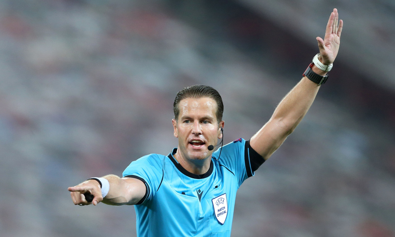 Παρί Σεν Ζερμέν - Μπασάκσεχιρ: Νέος διαιτητής τη σημερινή… συνέχεια