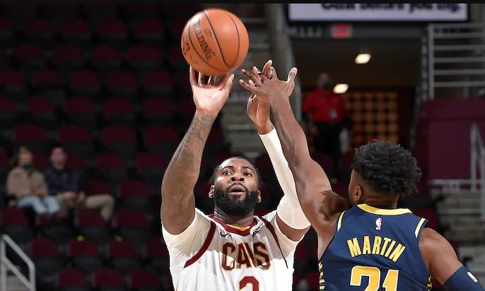 NBA: Κορυφή για το... τρίποντο του Ντράμοντ (video)