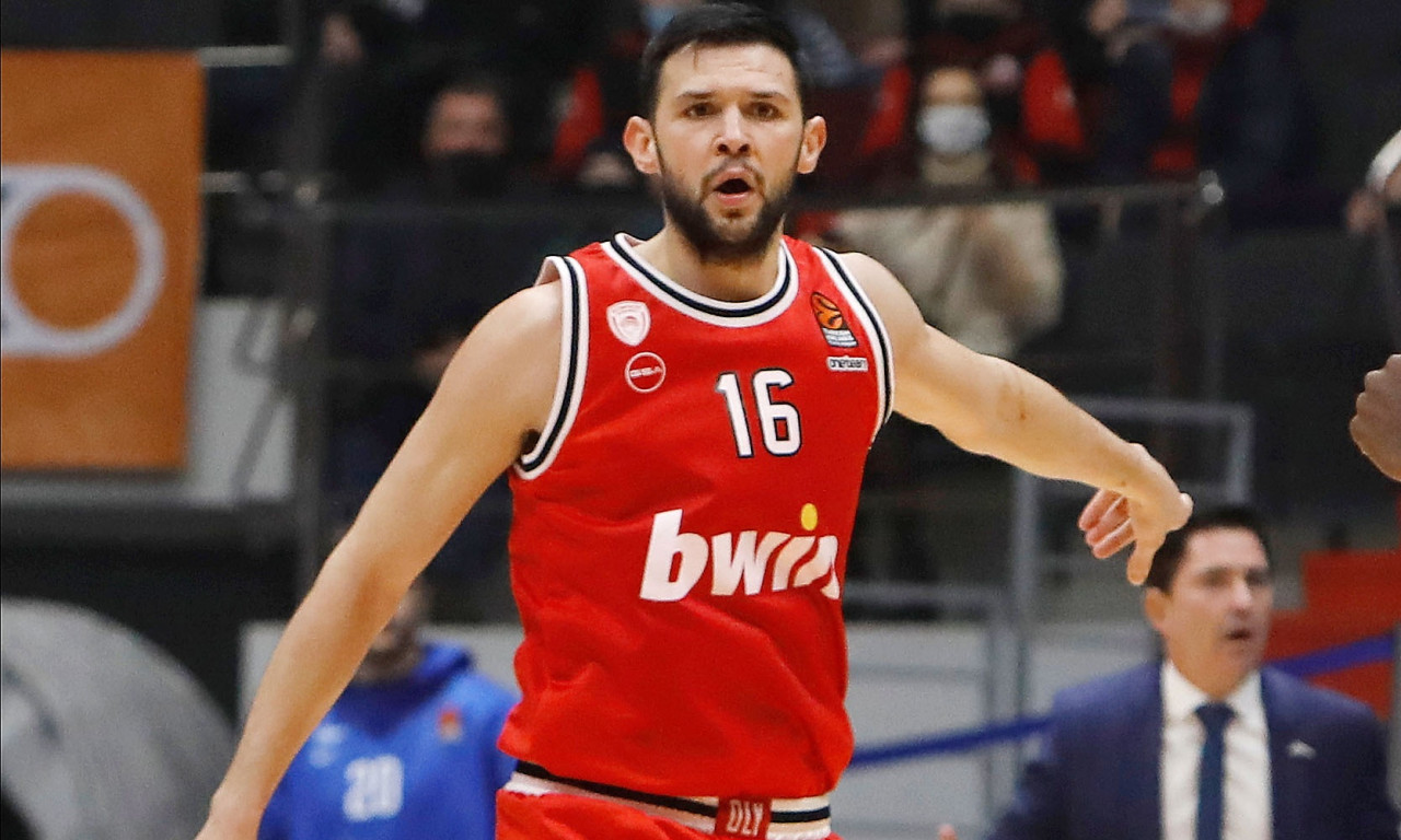 Ολυμπιακός - Ρεάλ Μαδρίτης: Στην δωδεκάδα ο Παπανικολάου