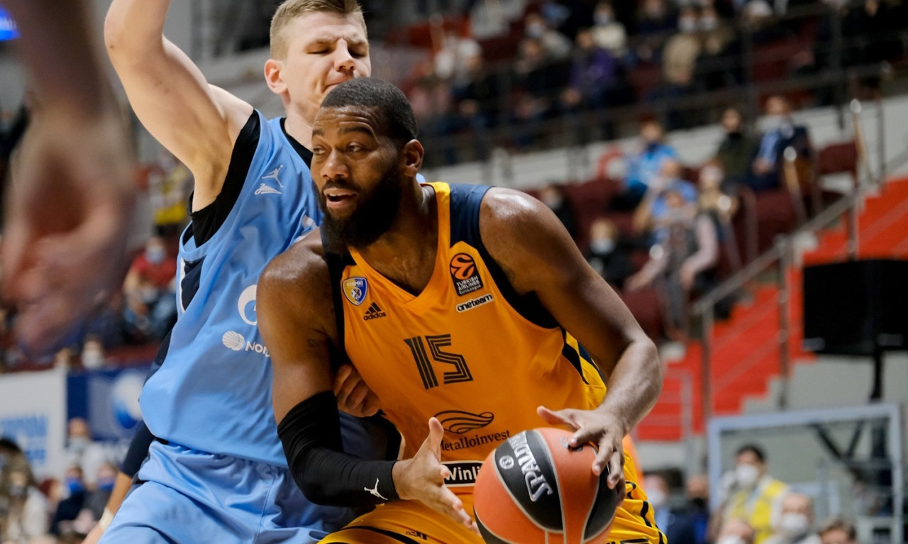 Χίμκι: Τελειώνει ο Μονρό (video+photos)