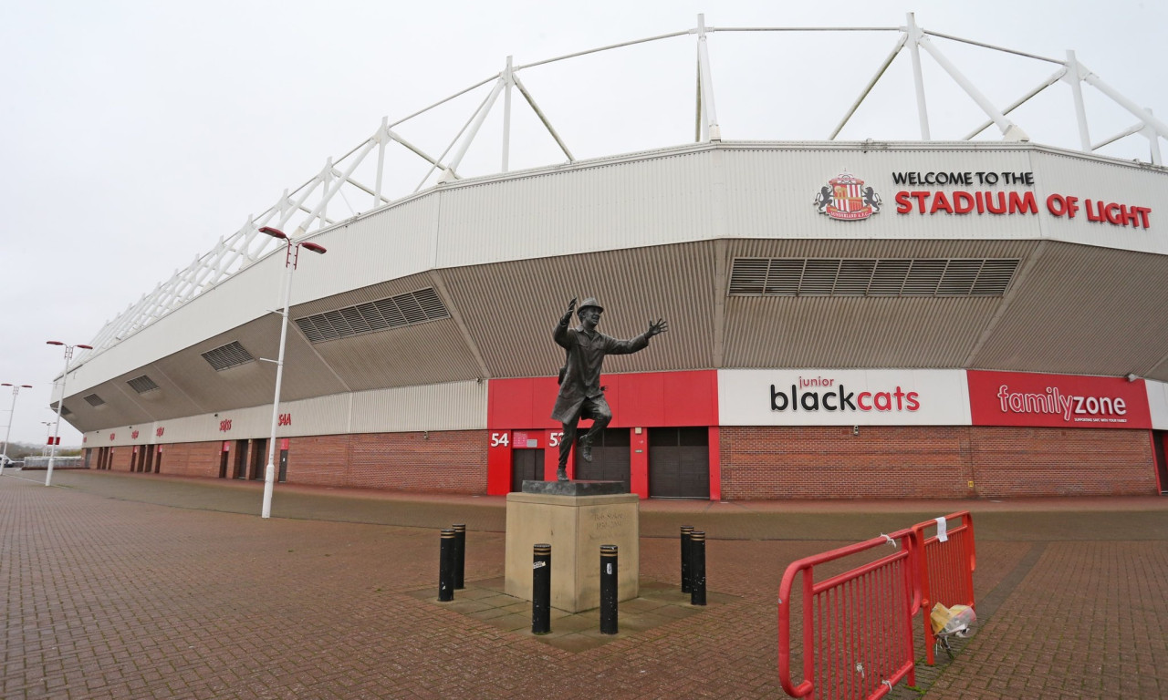 Αδιανόητο! Ένας 22χρονος αγόρασε ποδοσφαιρική ομάδα στην Αγγλία (photos)