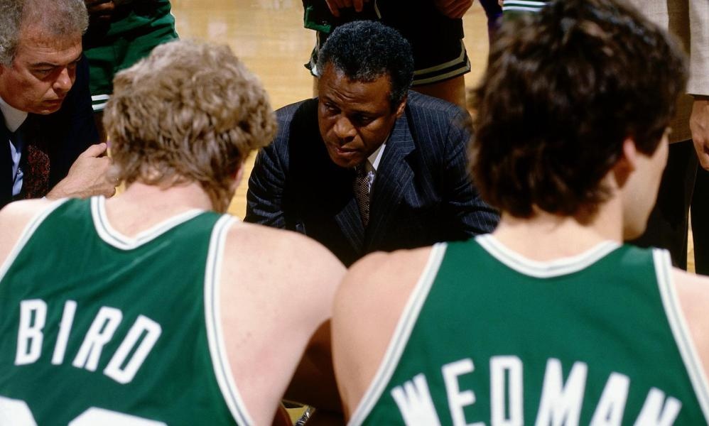Πέθανε ο θρύλος του ΝΒΑ και των Μπόστον Σέλτικς, Κέι Σι Τζόουνς (photos+video)