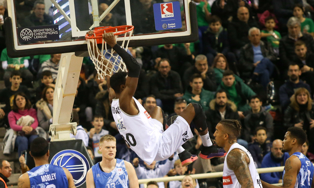 Άρης: Κοιτάζει τη λύση Ουίγκινς (photos+videos)