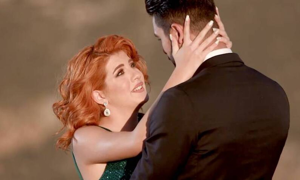 The Bachelor: Η εντυπωσιακή αδερφή του Παναγιώτη Βασιλάκου (pics)