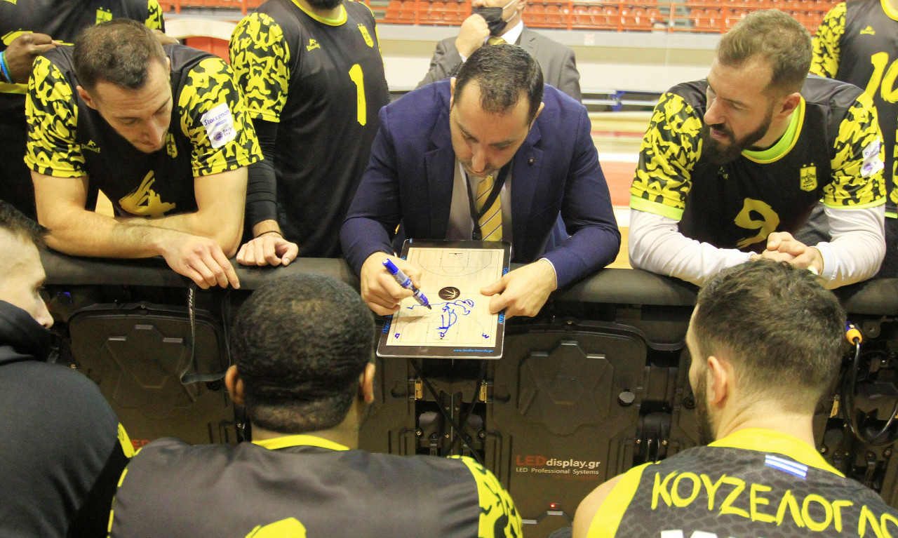 Άρης: Ανάλυση λαθών από τον Καμπερίδη