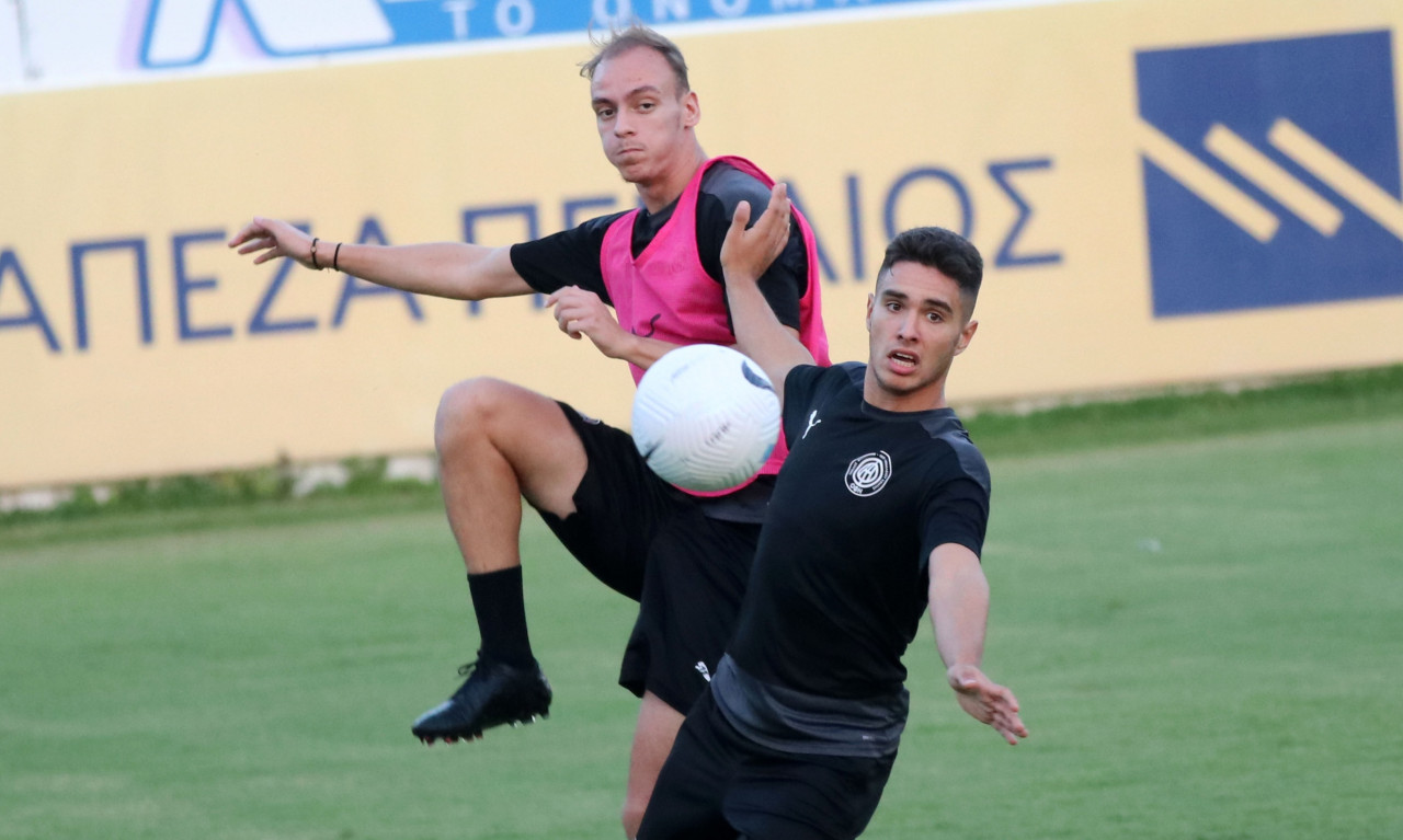 ΟΦΗ: Αρκετά τα προβλήματα για τον Σίμο (photos)