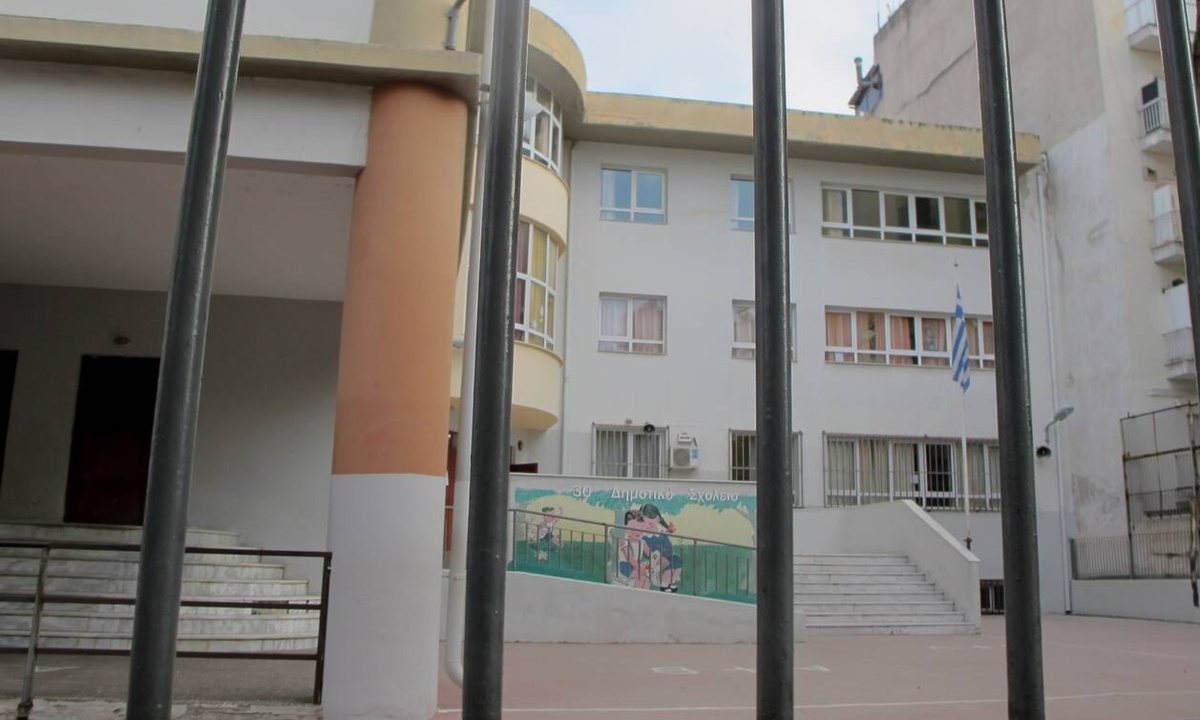 Προς άνοιγμα νηπιαγωγεία και δημοτικά στις 8 Ιανουαρίου – Διχογνωμία για γυμνάσια, λύκεια