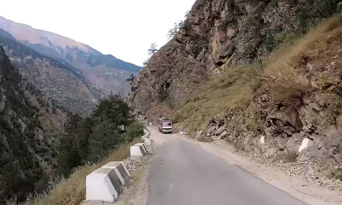 Δέκα από τους πιο τρομακτικούς δρόμους που υπάρχουν (video)