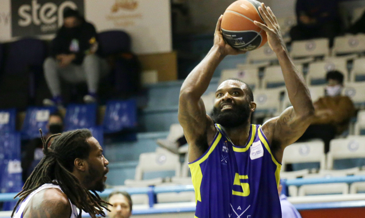 Λαύριο: Φεύγει το Σάββατο ο Έβανς