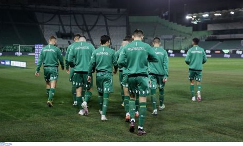 Παναθηναϊκός-ΑΕΛ: Με την επετειακή φανέλα και αλλαγμένη Λεωφόρο (photos)