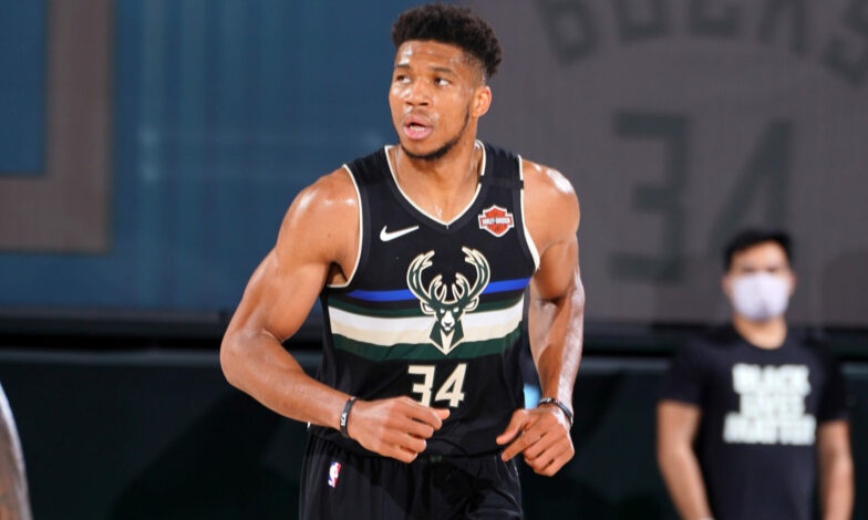 Μιλγουόκι Μπακς: Τζόρνταν και… Giannis μαζί (video)