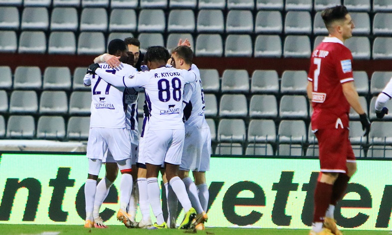 Βιτλής: «Κοιτάει προς τα πάνω ο Απόλλων Σμύρνης»