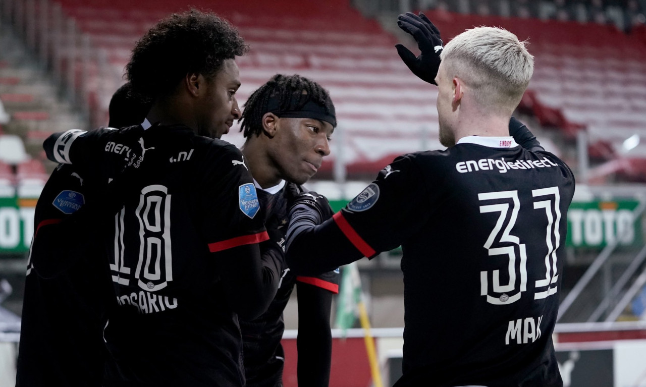 Eredivisie: Πεντάρα για την αντίπαλο του Ολυμπιακού! (video+photos)