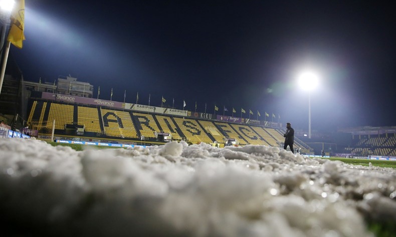 Άρης-Παναθηναϊκός: Οι αγκαλιές του Κάτσε με τους πρώην συμπαίκτες του! (Photos)