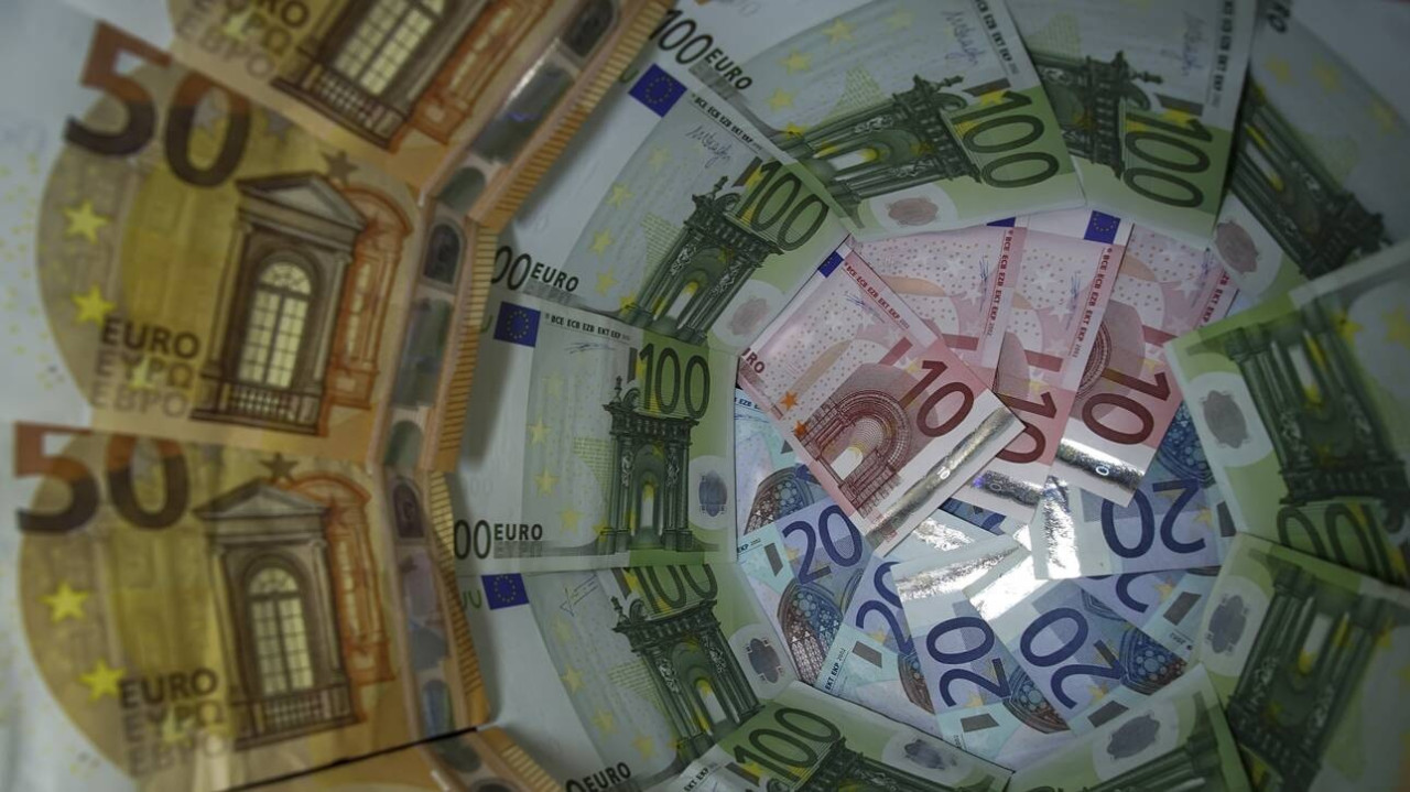 Επιστρεπτέα Προκαταβολή 5: Μέχρι την Τρίτη η υποβολή αιτήσεων - Πότε ξεκινούν οι πληρωμές