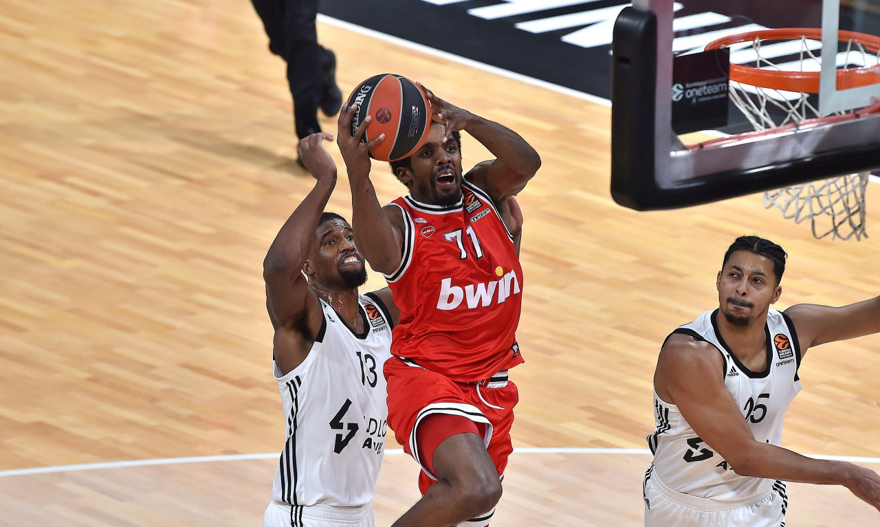 Ολυμπιακός: Το τραπέζι του Μακίσικ στον Σλούκα!