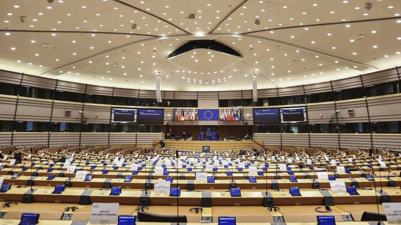 Ταμείο Ανάκαμψης: Η Ευρωπαϊκή Επιτροπή εκτιμά ότι τα εθνικά σχέδια χρειάζονται ακόμη πολλή δουλειά