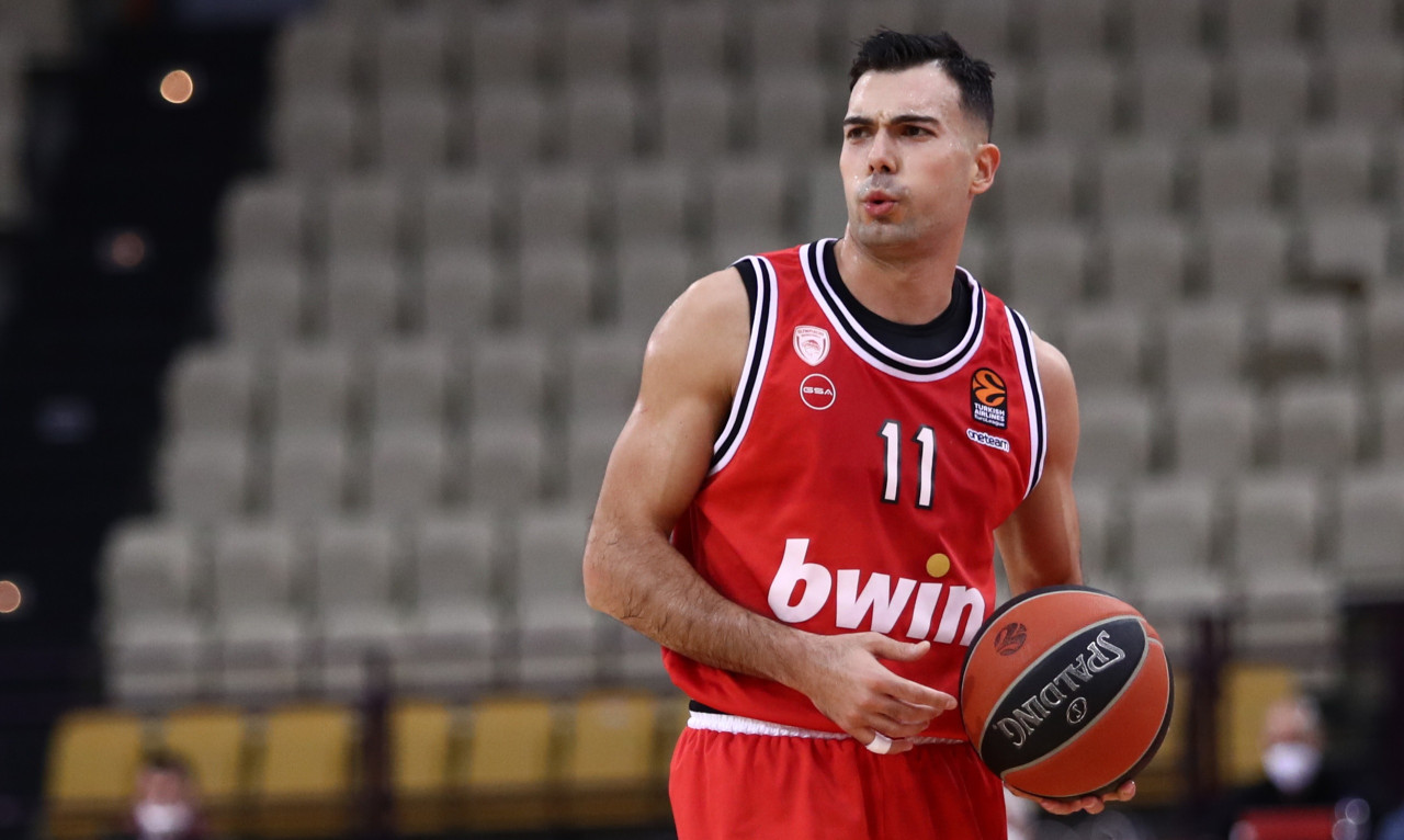 Ζαλγκίρις-Ολυμπιακός: Το «ζεστό» ξεκίνημα του Σλούκα (video+photos)