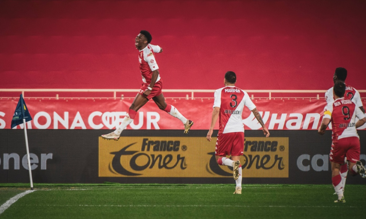 Ligue1: Η Μαρσέιγ προηγήθηκε και τιμωρήθηκε από τη Μονακό! (video+photos)