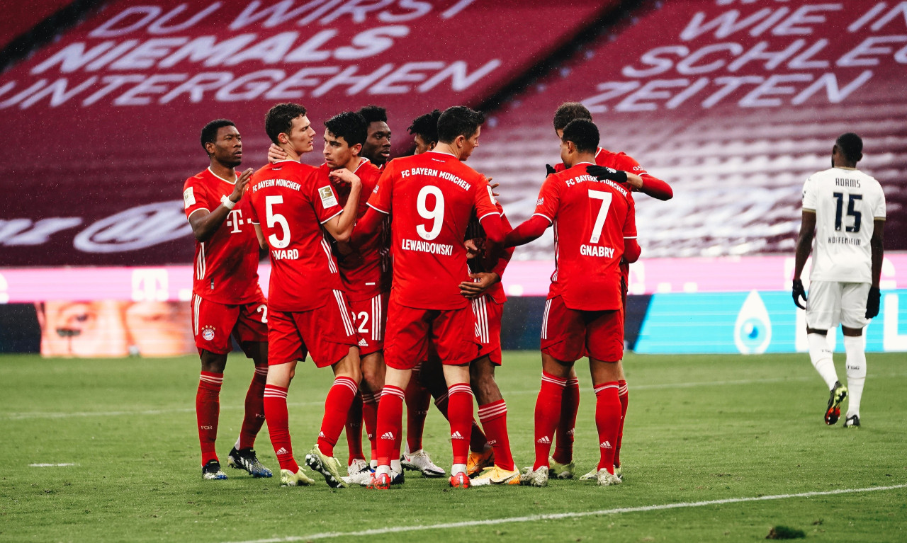 Bundesliga: Σαρωτική η Μπάγερν με τεσσάρα, νίκες για Ντόρτμουντ, Άιντραχτ! (vides+photos)